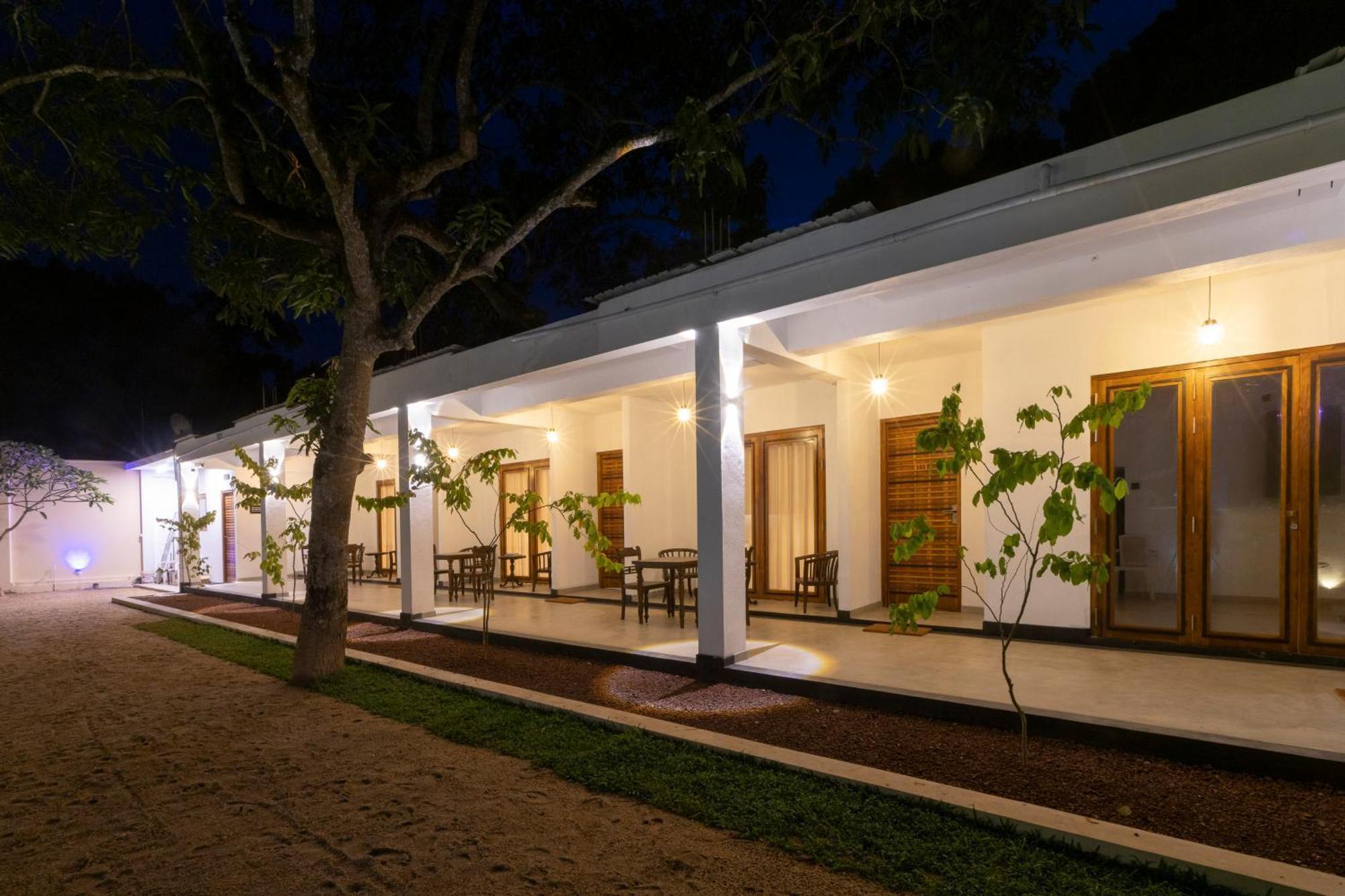 Coastal Villa Mirissa Ngoại thất bức ảnh